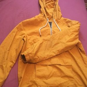 Men21 Half Zip Hoodie With Kangaroo Pouch.